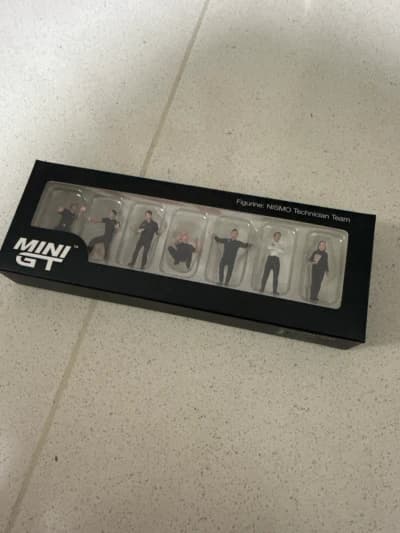 Figurine: NISMO Technician Team