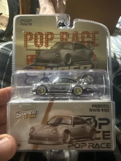 RWB 930