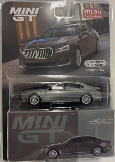 BMW 750Li xDrive Bernina Grey Amber Effect