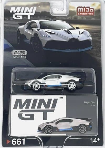 Bugatti Divo White