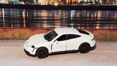 Porsche Taycan Turbo S