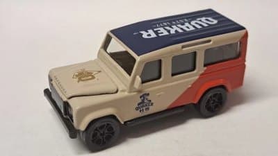 Land Rover Defender 110