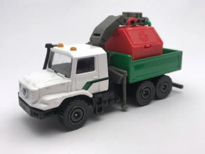 Mercedes-Benz Zetros Recycling Truck