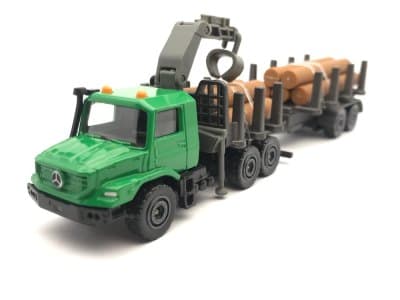 Mercedes-Benz Zetros Wood Truck