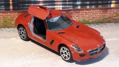 Mercedes-Benz SLS AMG