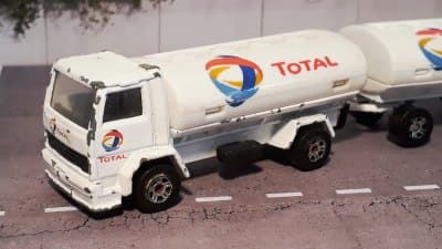 Ford Cargo Tanker