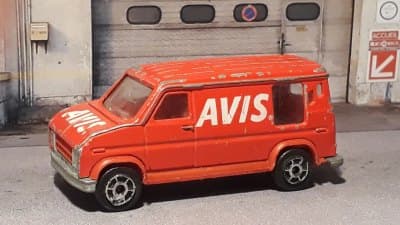 Ford E-350 (Fourgon)