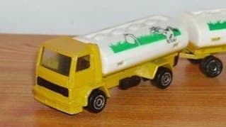 Ford Cargo Tanker