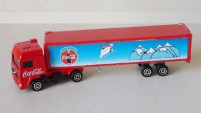 Volvo F16 Semi Container