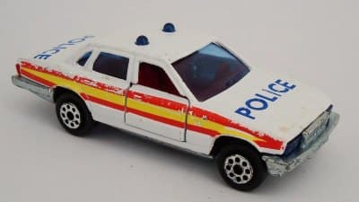 Jaguar XJ6 Police