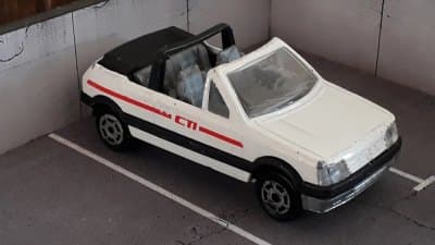 Peugeot 205 CTI