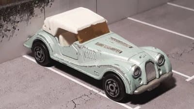 Morgan Plus 8