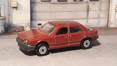 Renault 25