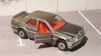 Mercedes-Benz 190 E 2.3-16
