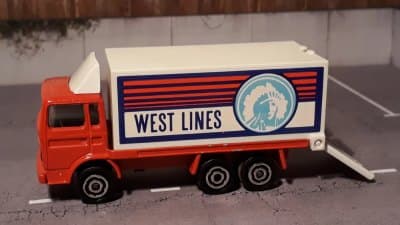 Renault J Container