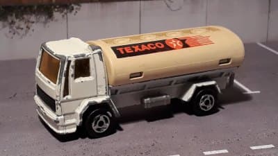 Ford Cargo Tanker