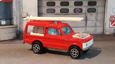 Range Rover Rescue Unit
