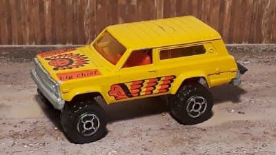 4 x 4 Cherokee