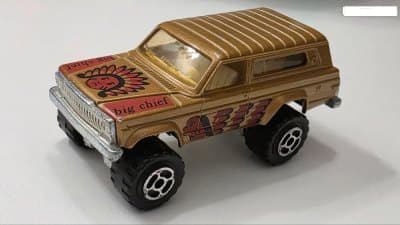 4 x 4 Cherokee