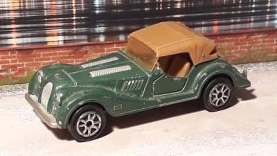 Morgan Plus 8