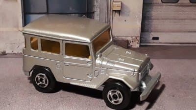 Toyota Land Cruiser (J40)