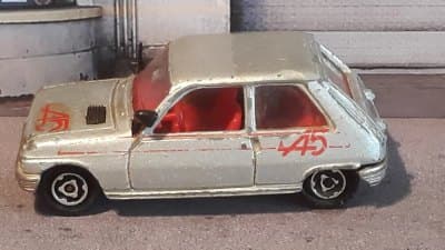 Renault 5