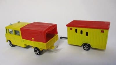 Mercedes TraX Publics