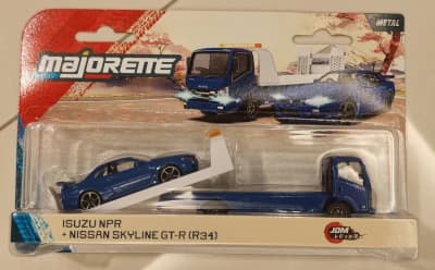 Isuzu NPR & Nissan Skyline GT-R (R34)