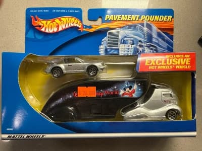 Streamlined Cabover Truck and Porsche 911 Targa