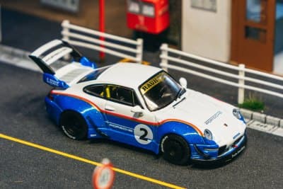 RWB 993 Liberty Walk with Container Packaging
