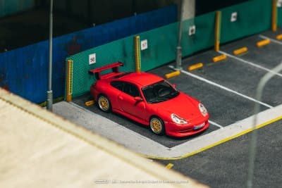 Porsche 911 GT3 (type 996) Red