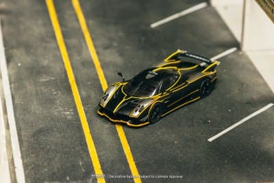 Pagani Huayra R Matt Black / Silver