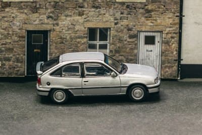 Opel Kadett GSi Silver
