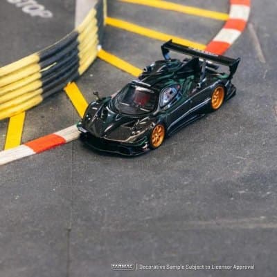 Pagani Zonda Revolucion