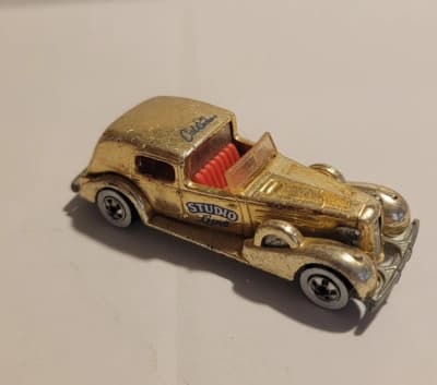 35 Classic Caddy