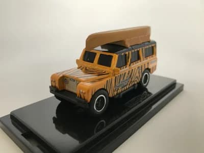 65 Land Rover Gen II Safari