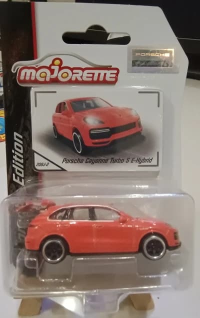 Porsche Cayenne Turbo S E-Hybrid