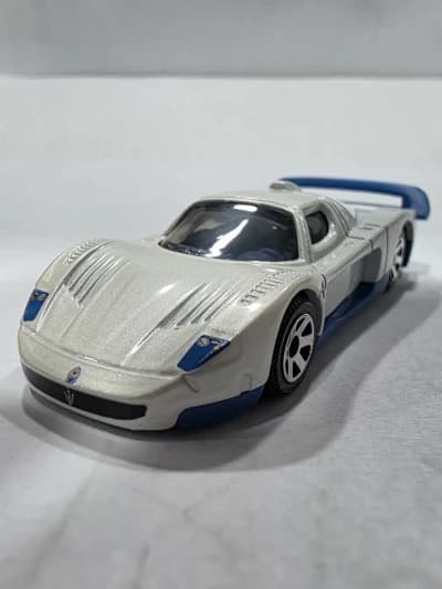 2004 Maserati MC12