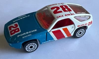 Porsche 928 “Gale Jenkins”