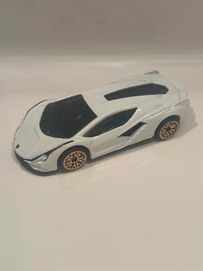 Lamborghini Sián FKP 37
