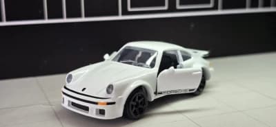 Porsche 934