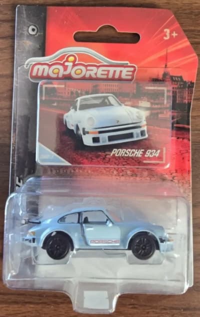 Porsche 934