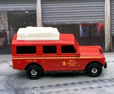 65 Land Rover Gen II Safari