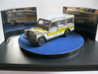 Land Rover Defender 110