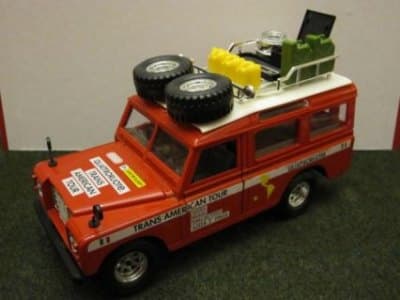 Land Rover Aziza