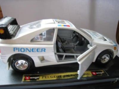 Peugeot 405 Raid
