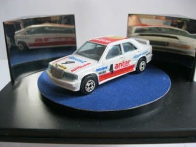 Mercedes-Benz 190 E 2.3-16