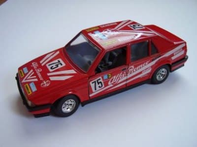 Alfa Romeo 75