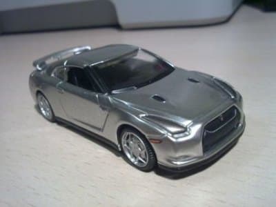 Nissan GT-R
