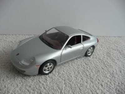 97 Porsche 911 Carrera